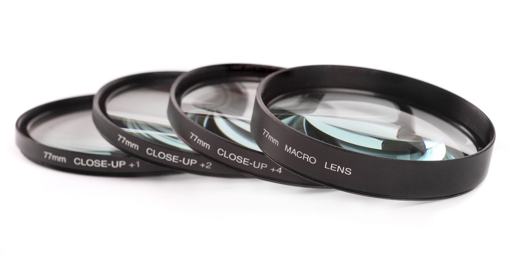 A selection of close-up filters for macro photography in different grades. Add-on filters for close-up photography.
